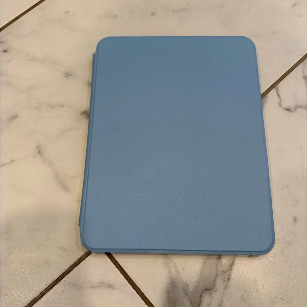 JETech Sky Blue Rotating Tablet Case for iPad Air